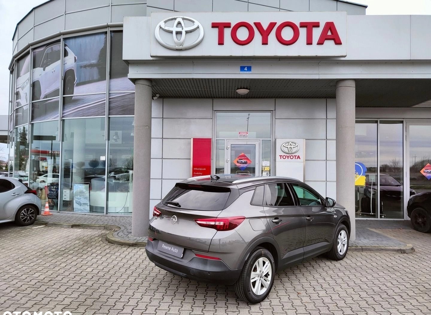 Opel Grandland X cena 65900 przebieg: 178646, rok produkcji 2019 z Golina małe 232